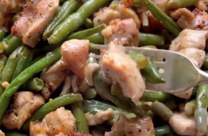 Lemon Pepper Chicken with Green Beans and Velouté Sauce